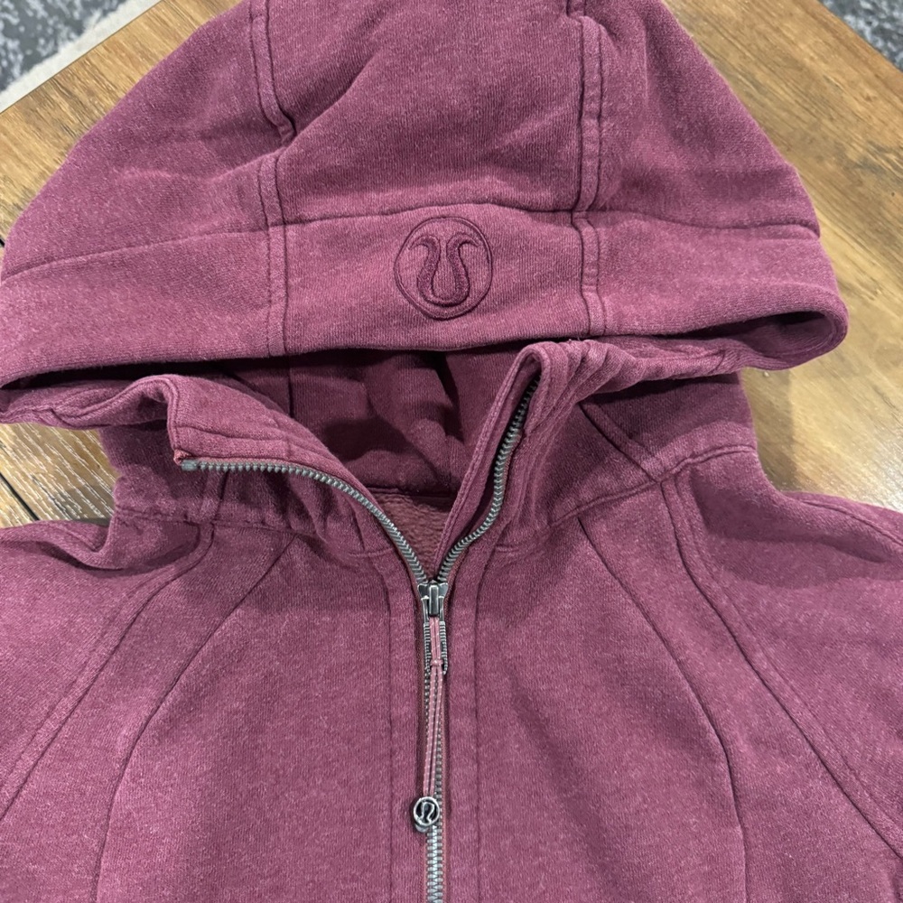 Lululemon Scuba Full-Zip Hoodie - Picture 5 of 8